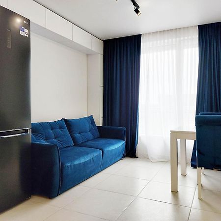 Appartement Новобудова Місто Трав, Р-Н Вікторії Гарденс à Lviv Extérieur photo