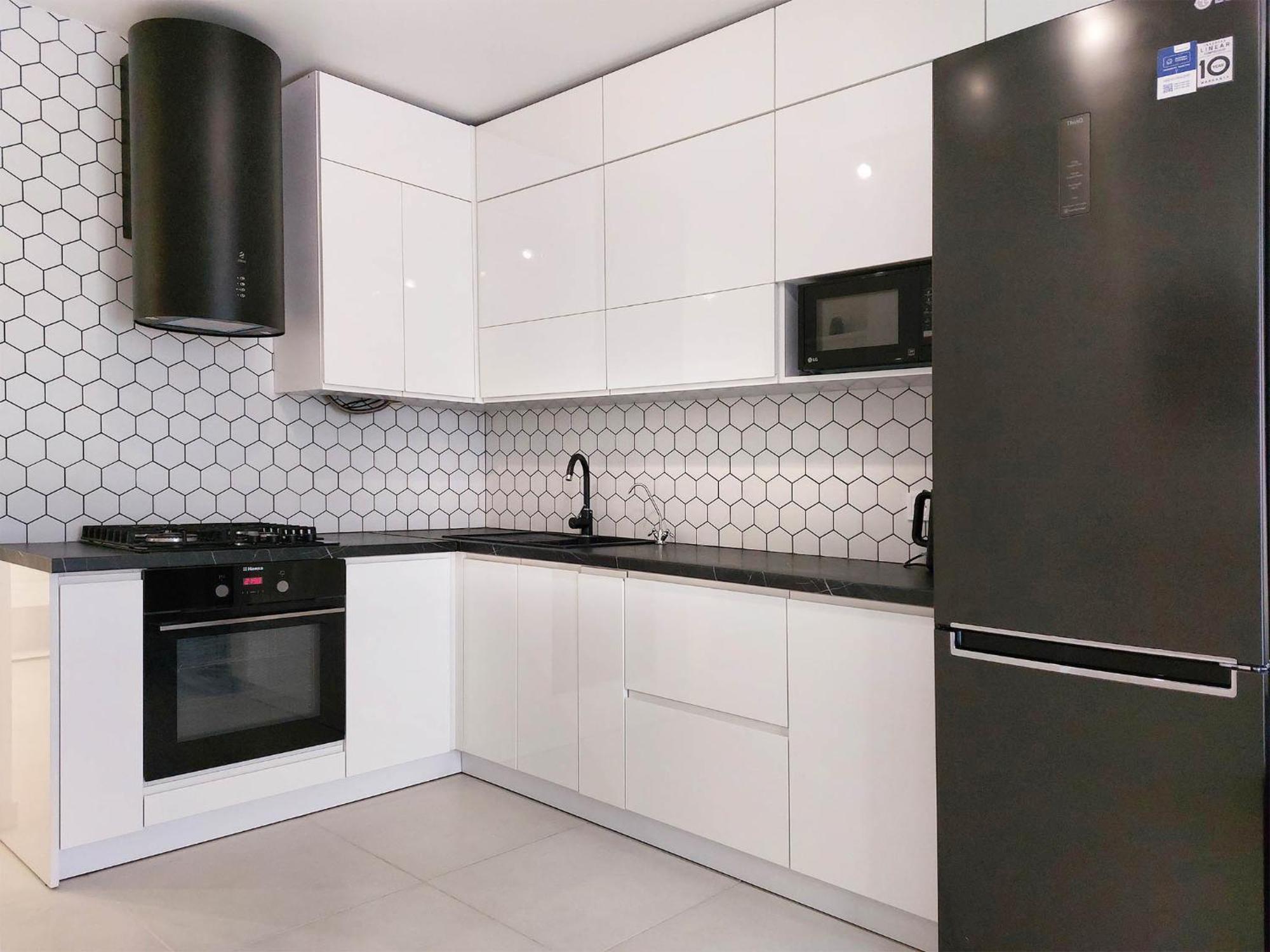 Appartement Новобудова Місто Трав, Р-Н Вікторії Гарденс à Lviv Extérieur photo