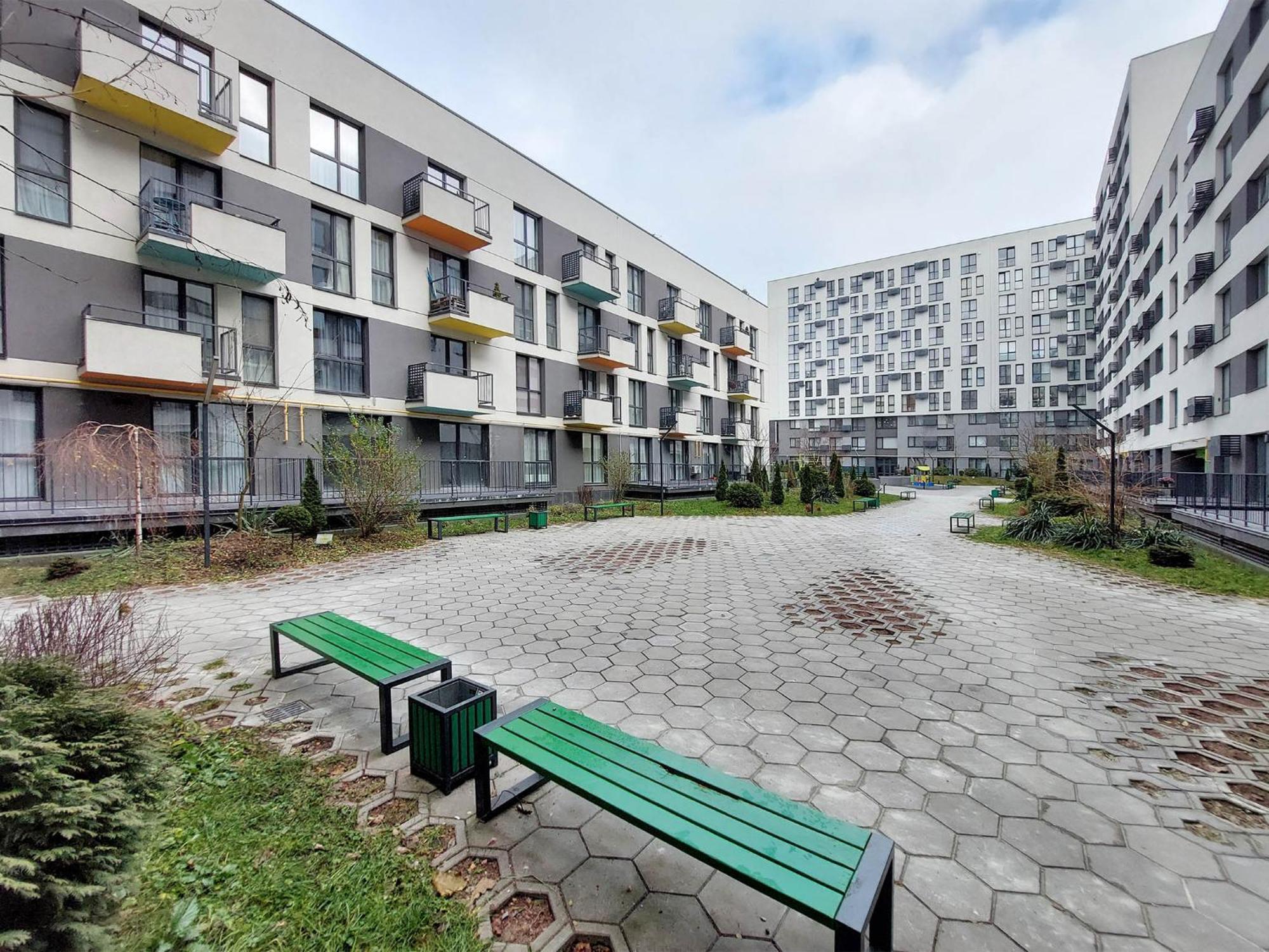 Appartement Новобудова Місто Трав, Р-Н Вікторії Гарденс à Lviv Extérieur photo