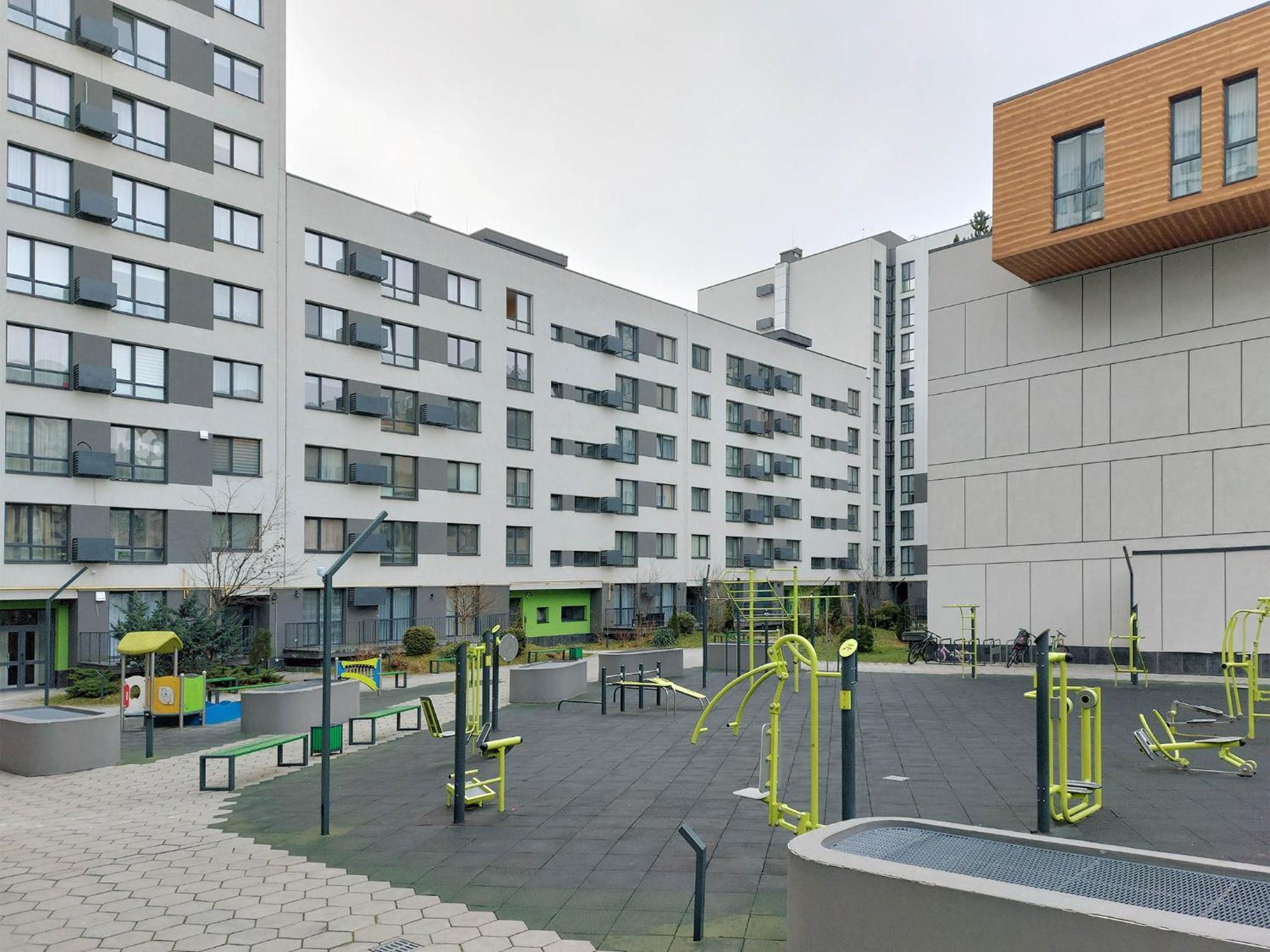 Appartement Новобудова Місто Трав, Р-Н Вікторії Гарденс à Lviv Extérieur photo